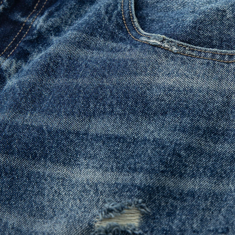 Damen High‑Waist weit geschnittene Jeans im Used‑Look mit Knopfverschluss und dezenten Rissen Nord Taschen