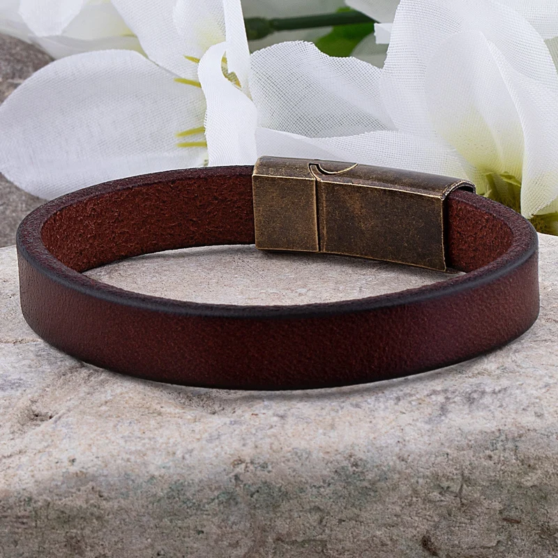 Robuste Lederarmband mit Messingschließe