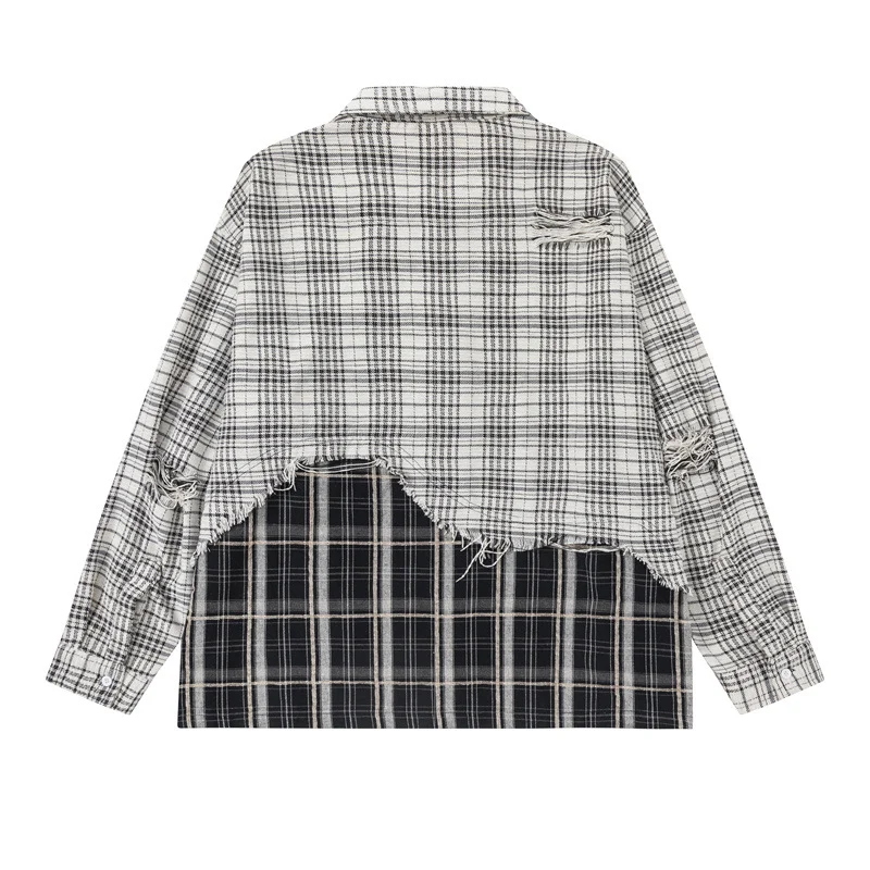 Unisex Oversize-Hemdjacke mit Lagenlook, ausgefranstem Saum und Karomix Nord Taschen