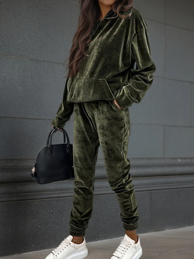 Damen Samt-Hoodie- und Jogginghose-Set mit Oversize-Schnitt Nord Taschen