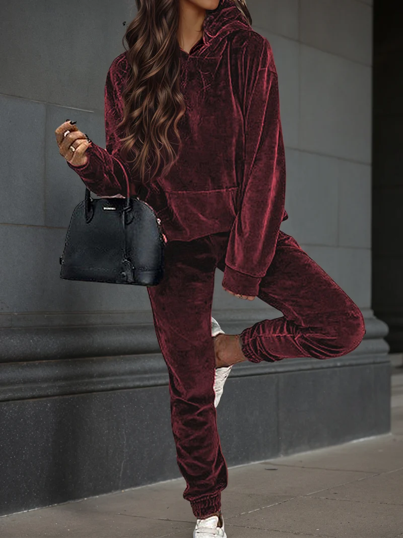 Damen Samt-Hoodie- und Jogginghose-Set mit Oversize-Schnitt Nord Taschen