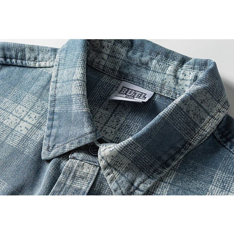 Herren Lockeres Karo-Hemd im Vintage-Denim-Look mit aufgesetzter Brusttasche und Used-Details Nord Taschen