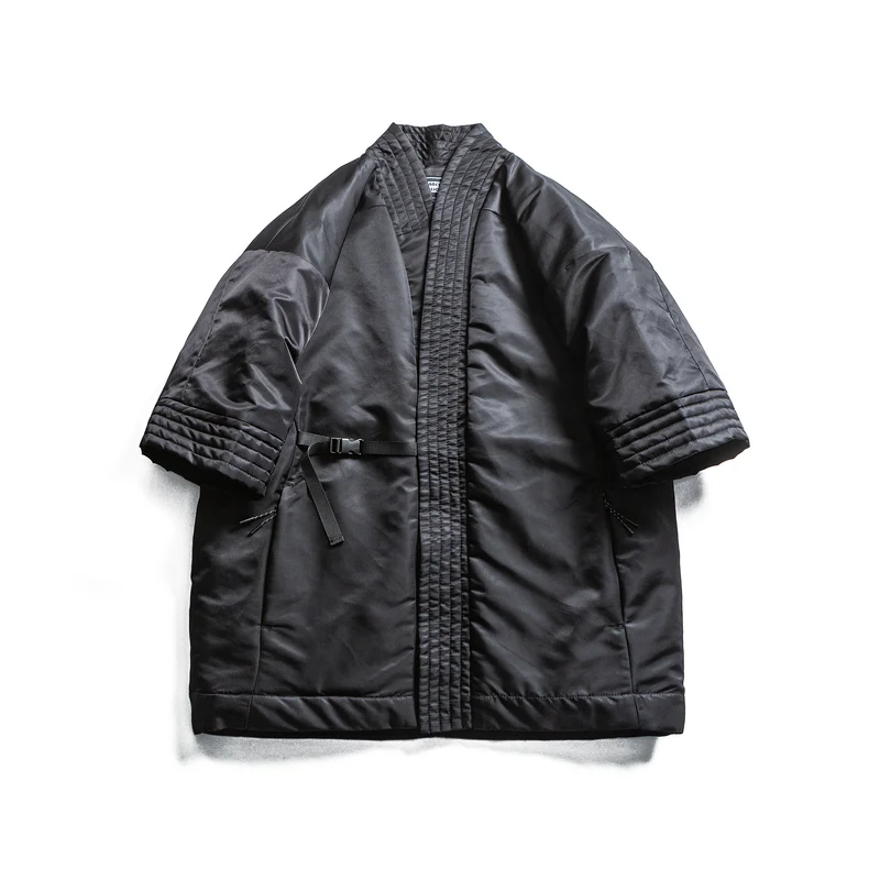 Unisex Gepolsterte Kimono-Jacke mit kurzem Ärmel und Taillengürtel Nord Taschen