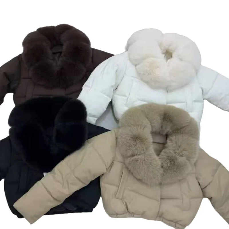 Damen nan kurze gesteppte Cropped-Pufferjacke mit voluminösem Kunstpelzkragen Nord Taschen