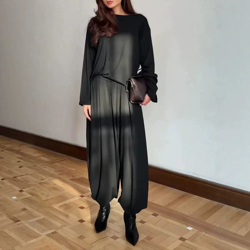Damen Oversize-Seidiges Ensemble mit kastigem Oberteil und ballonförmiger Plissee-Hose Nord Taschen