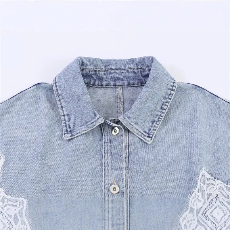 Damen verkürzte Jeansjacke mit Spitzenbesatz und überschnittener Schulter Nord Taschen