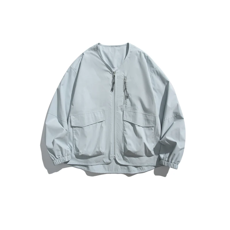 Herren Kurzblouson mit V‑Ausschnitt, zweiwege Reißverschlüssen und Utility‑Taschen Nord Taschen