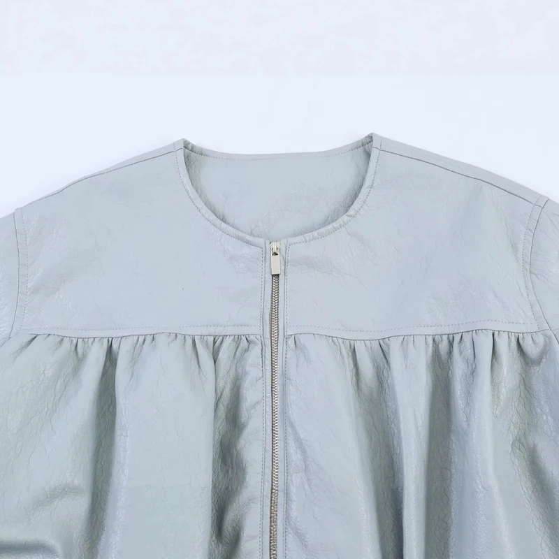 Damen Oversize-Kunstlederjacke mit Rundhals, geraffter Passe und Ballonärmeln Nord Taschen