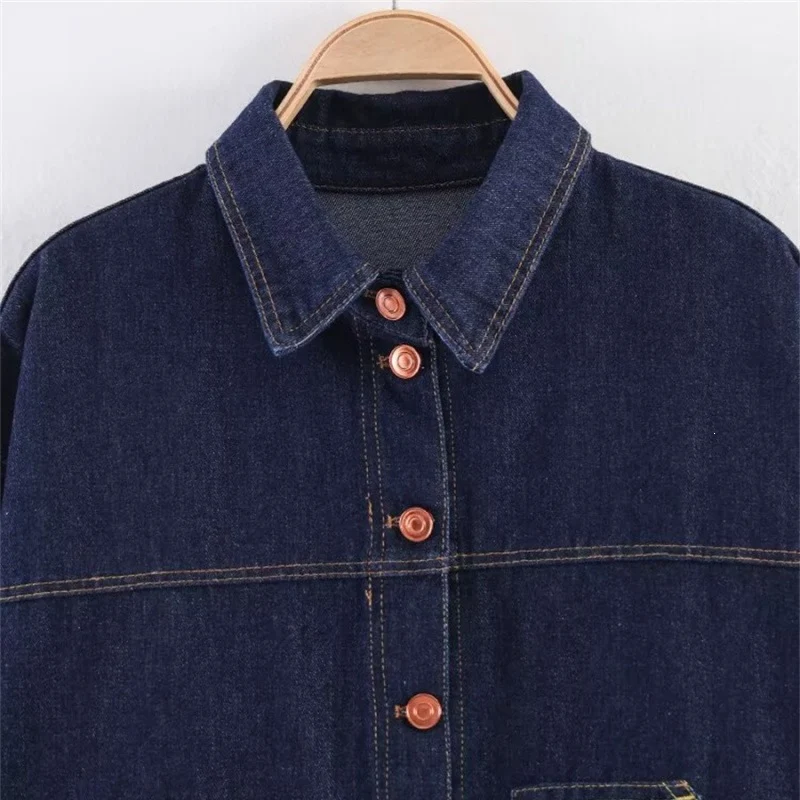 Damen Oversize-Jeansjacke mit kastigem Cropped-Schnitt, aufgesetzten Taschen und Kontrastnähten Nord Taschen
