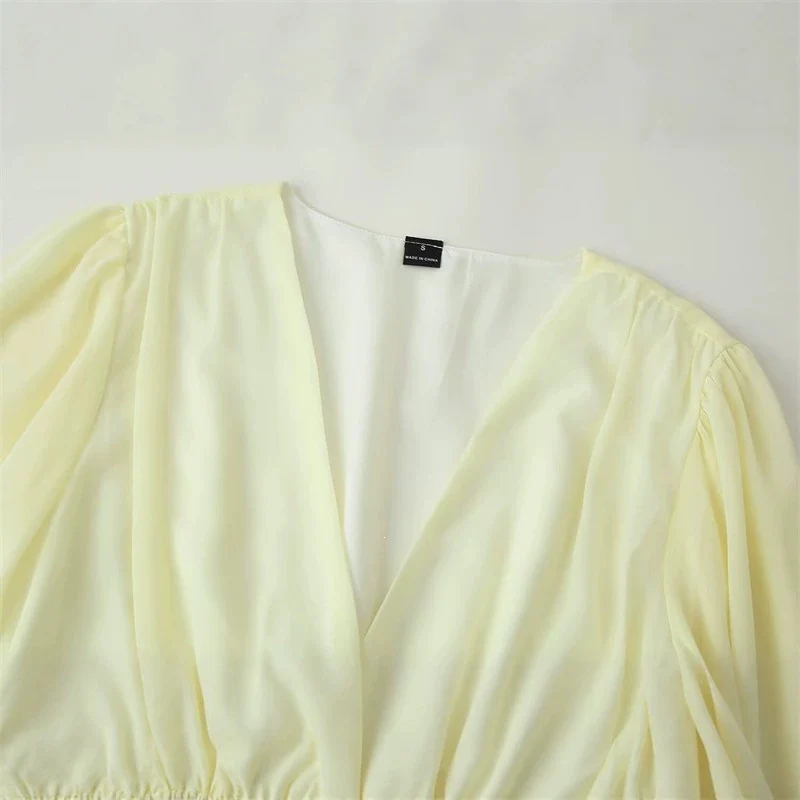 Damen Chiffon‑Minikleid mit V‑Ausschnitt, langen Ärmeln und mehrlagigen Volants Nord Taschen