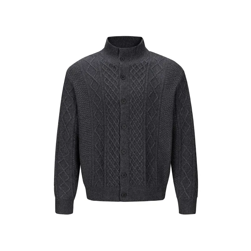 Herren Strickcardigan mit Zopfmuster, Stehkragen und knöpfbarer Front Nord Taschen