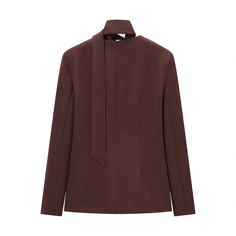 Damen Taillierter Blazer mit Schluppe, V‑Ausschnitt und Pattentaschen Nord Taschen