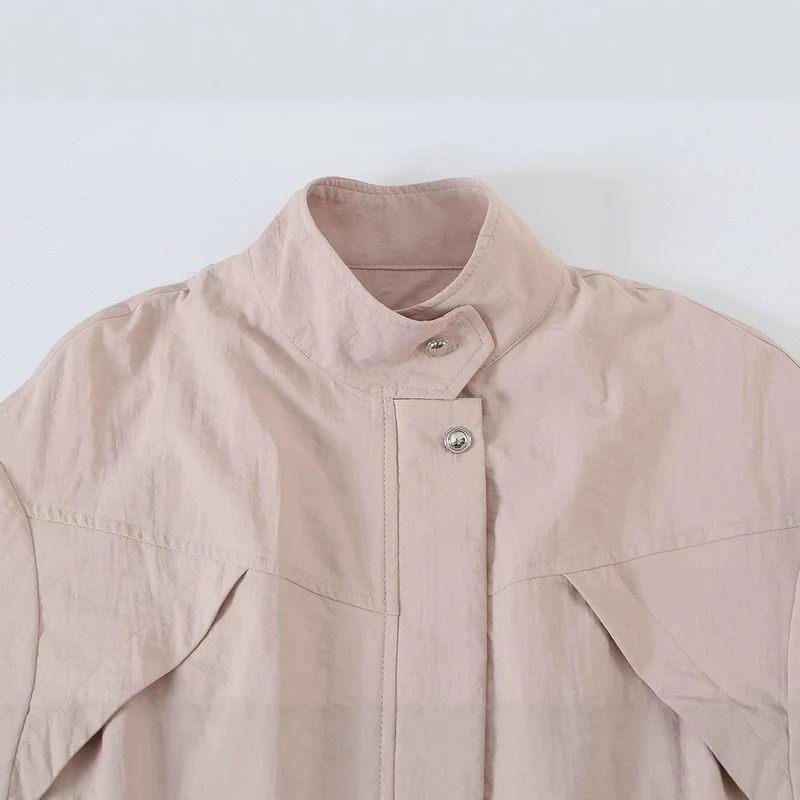 Damen Taillierte Windjacke mit Tunnelzug, Stehkragen und Ballonärmeln Nord Taschen