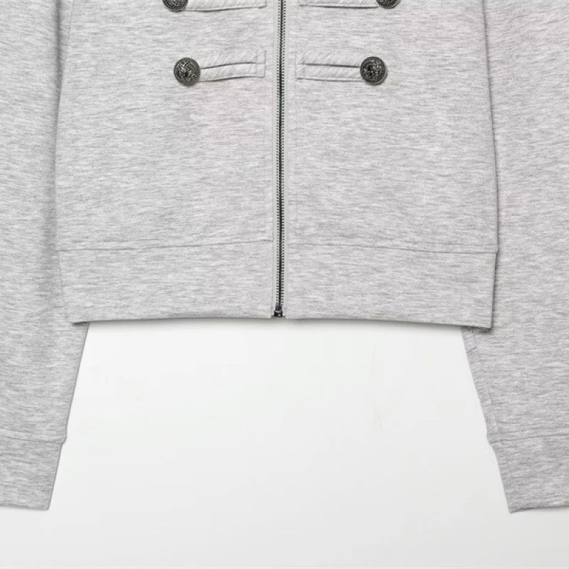 Damen Kurze Sweatjacke im Military-Stil mit Stehkragen und Zierknopfdetails Nord Taschen