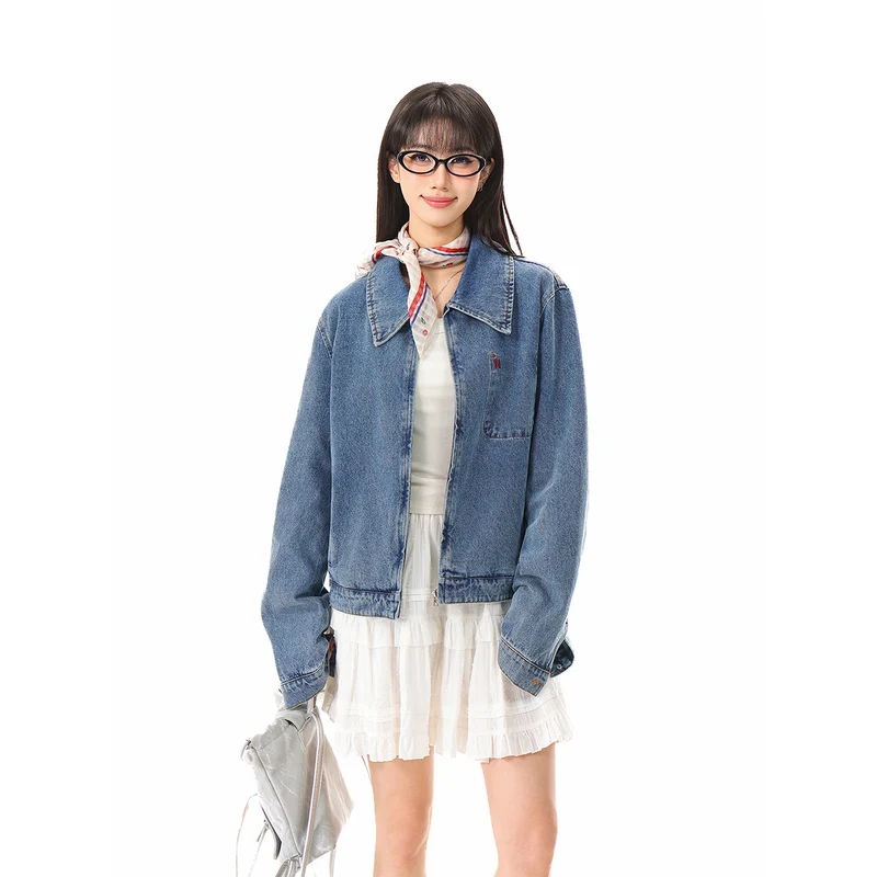 Damen Kurze Oversize-Denimjacke mit durchgehendem Reißverschluss und Brusttasche Nord Taschen