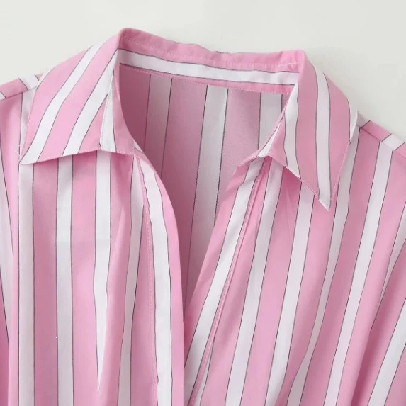 Damen taillierte Bluse mit Kellerfalten und Hemdkragen Nord Taschen