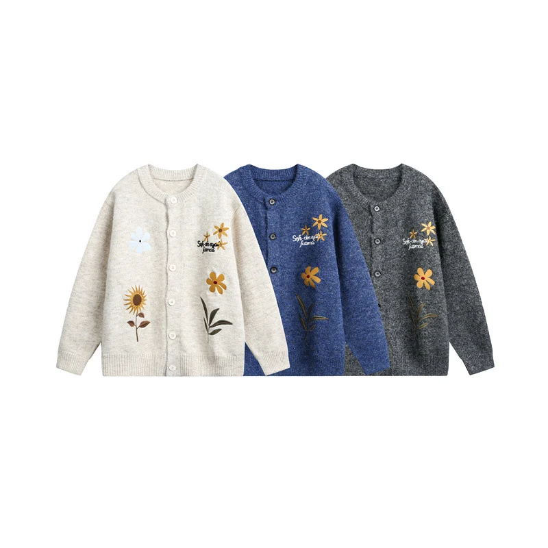 Damen Strick-Cardigan mit Blumenstickerei, Rundhalsausschnitt und Knopfleiste Nord Taschen