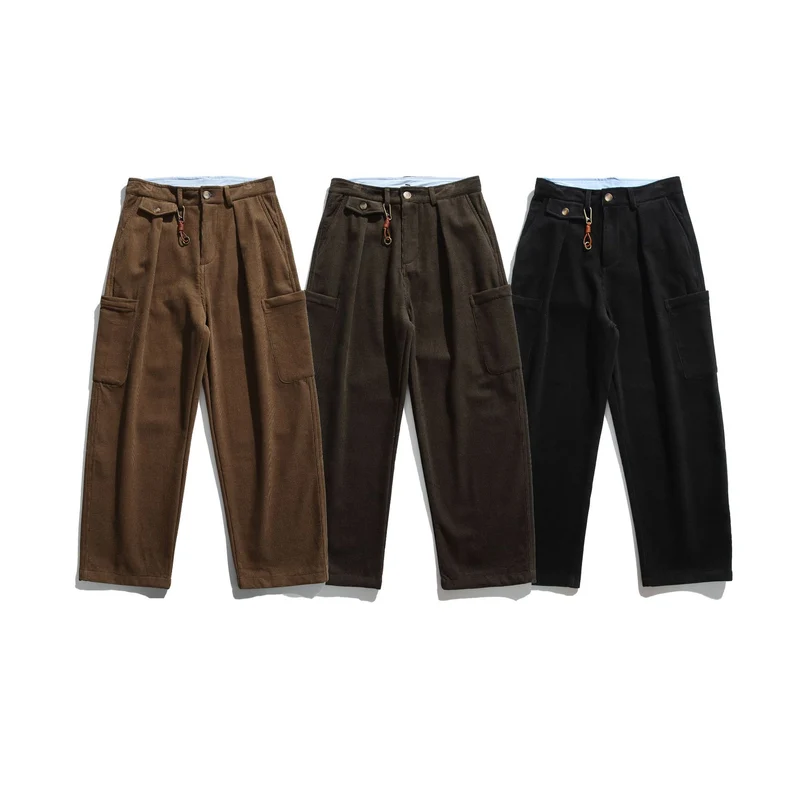 Herren Cord‑Cargo‑Hose mit hoher Taille, weitem Bein und aufgesetzten Pattentaschen Nord Taschen