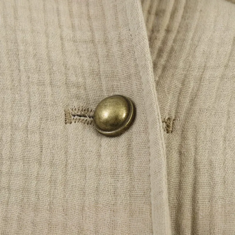 Damen leichte taillierte Baumwollblazer-Jacke mit Stehkragen und Zierknopfleiste Nord Taschen