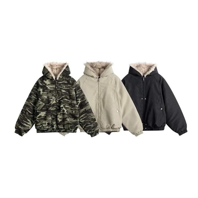 Damen Kurz geschnittene Camouflage-Übergangsjacke mit Kunstfellkapuze und elastischem Saum Nord Taschen