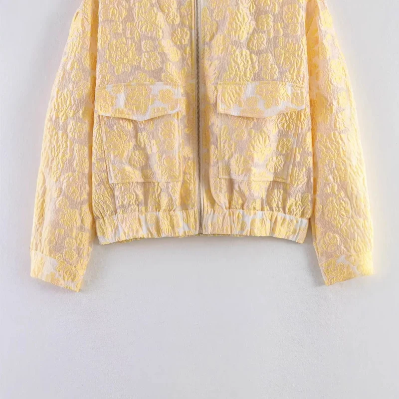 Damen Stepp-Bomberjacke mit Blumenjacquard, Reißverschluss und Pattentaschen Nord Taschen