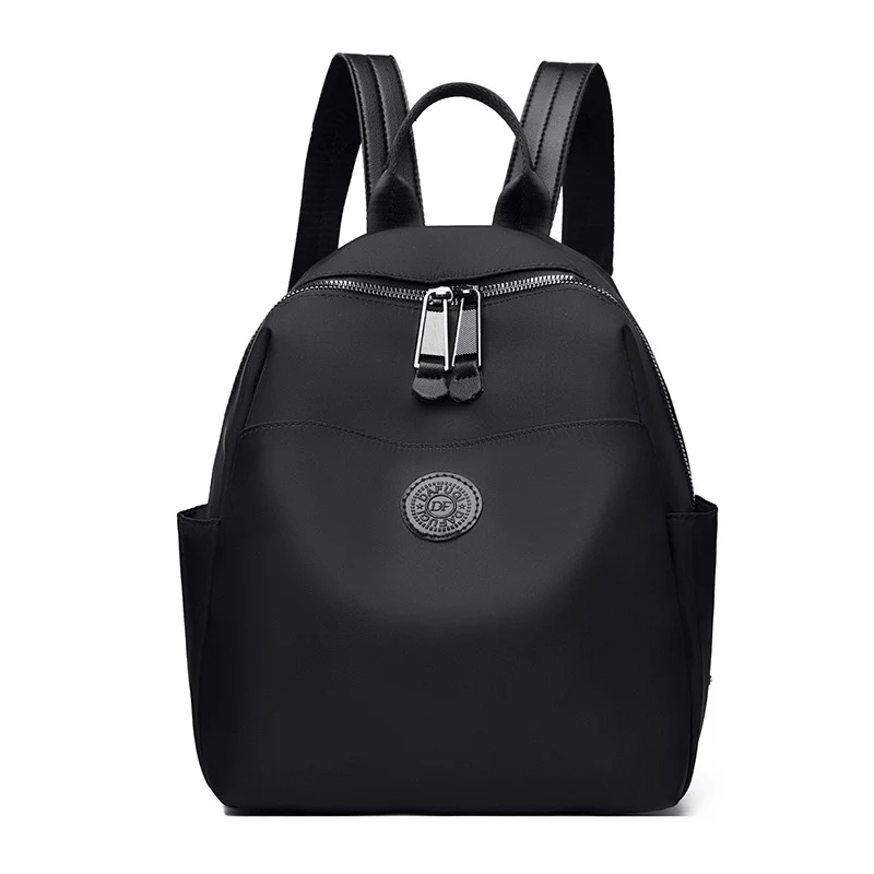 Damen Rucksack mit hochwertigem wasserdichtem Material und eleganten Akzenten Nord Taschen