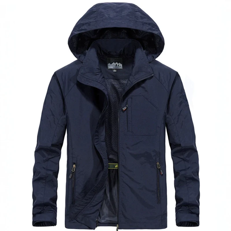 Herren Leichte Allwetter-Fieldjacke mit Kapuze, Mesh‑Innenfutter und Reißverschlusstaschen Nord Taschen