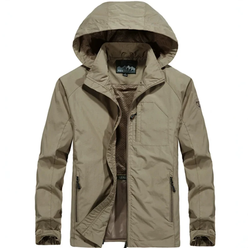 Herren Leichte Allwetter-Fieldjacke mit Kapuze, Mesh‑Innenfutter und Reißverschlusstaschen Nord Taschen