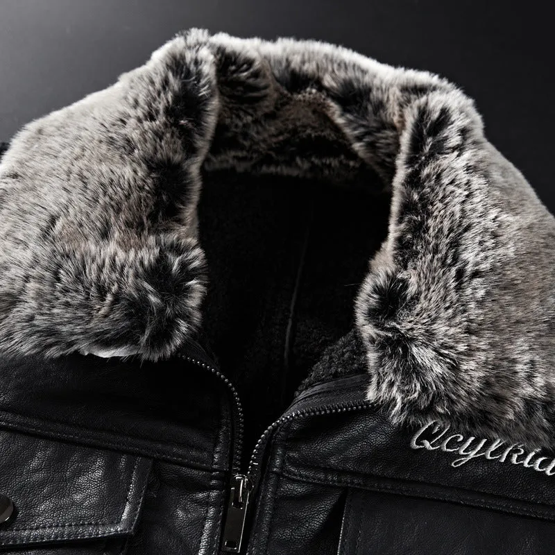 Herren Lederimitatjacke mit Kunstfellkragen und militärischen Abzeichen Nord Taschen