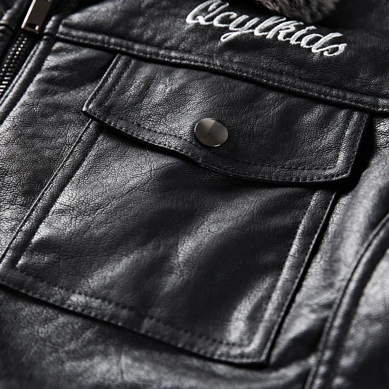 Herren Lederimitatjacke mit Kunstfellkragen und militärischen Abzeichen Nord Taschen
