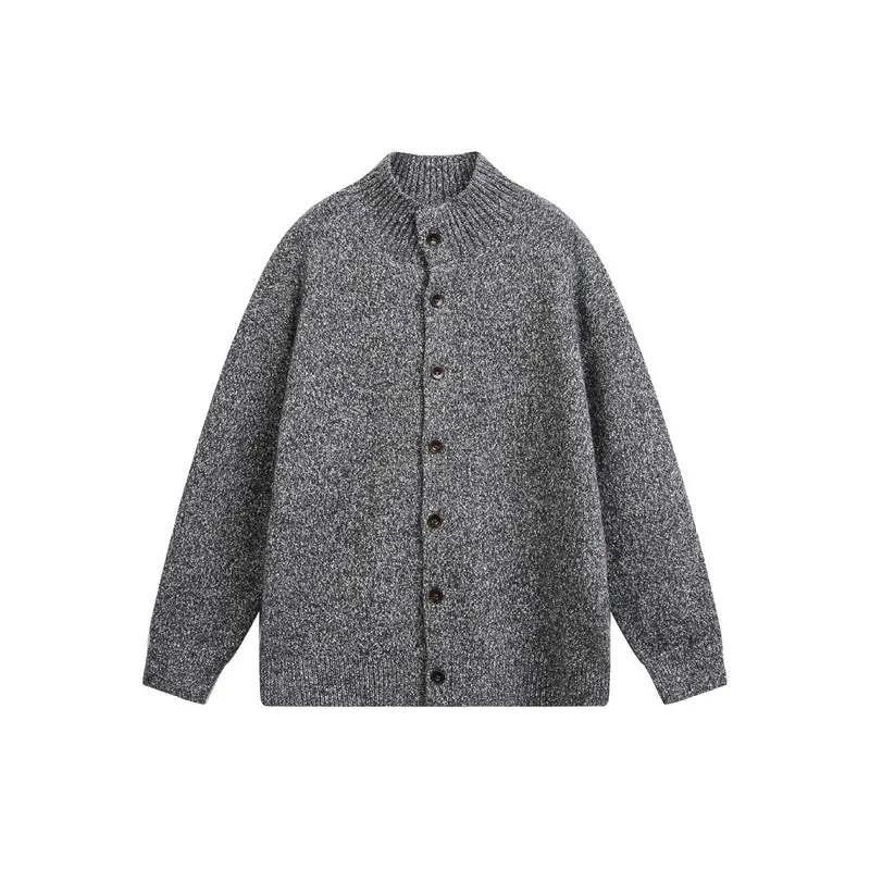 Damen Oversize-Strickjacke mit hochgezogenem Rippkragen und Holzknopfverschluss Nord Taschen