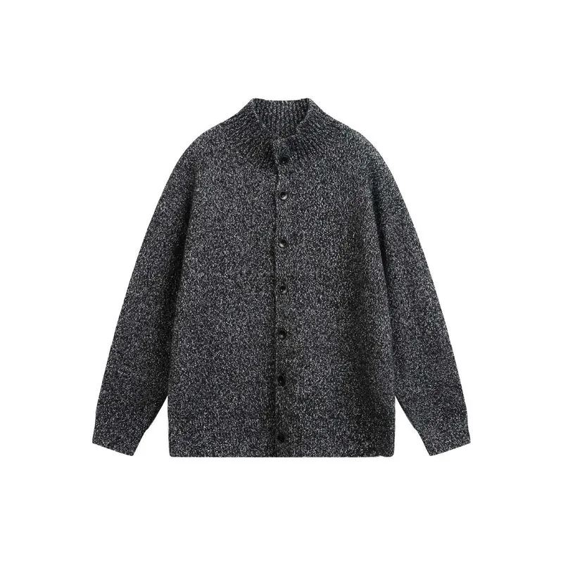 Damen Oversize-Strickjacke mit hochgezogenem Rippkragen und Holzknopfverschluss Nord Taschen