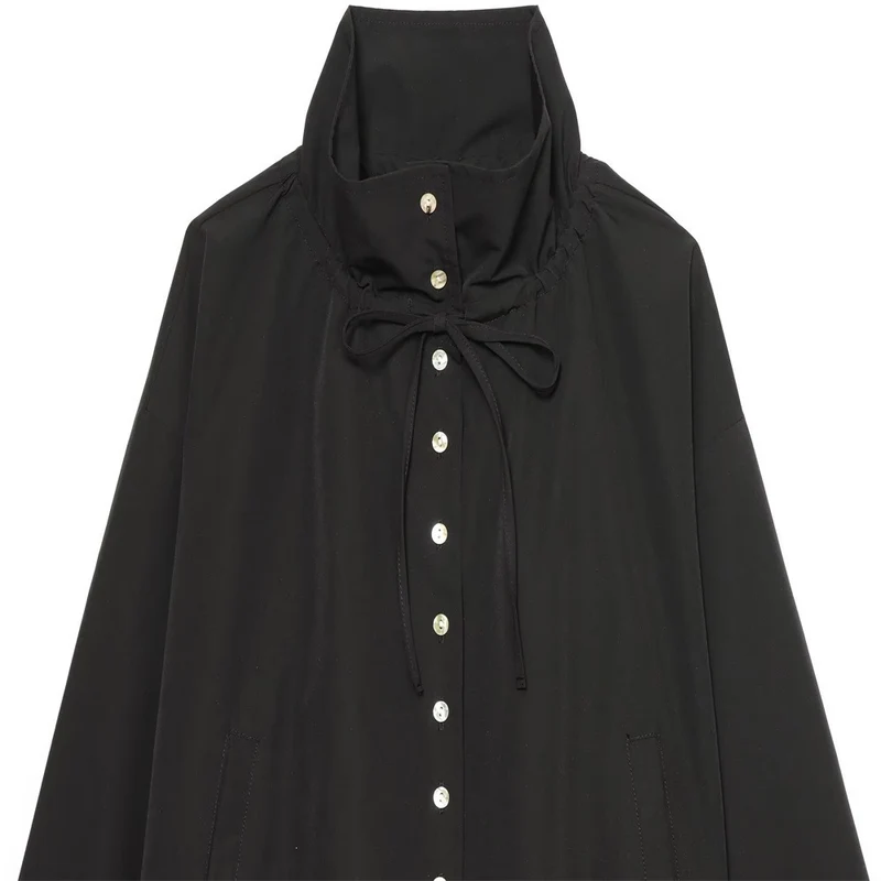 Damen Gekürzte Oversize-Utility-Jacke mit Stehkragen und Kordelzug Nord Taschen