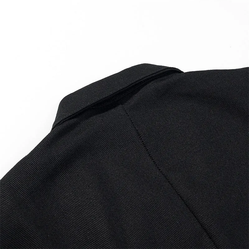 Damen Gekürzte Militärinspirierte Jacke mit Tressenapplikation und fransigem Saum Nord Taschen