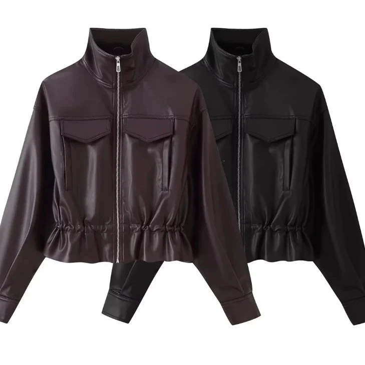 Damen gekürzte Kunstlederjacke mit Stehkragen, Reißverschluss und taillierendem Smok Nord Taschen