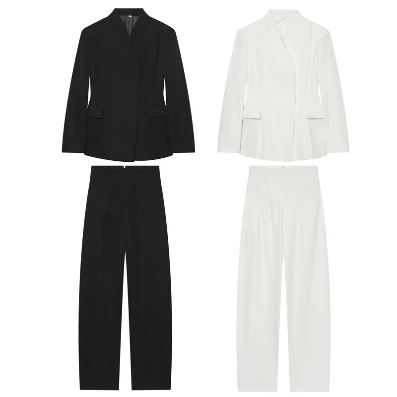 Damen Taillierter kragenloser Blazer mit Pattentaschen und feiner Teilungsnaht Nord Taschen
