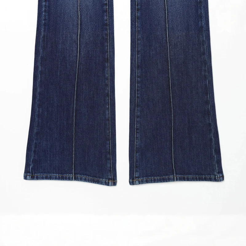 Damen weite Highwaist-Jeanshose mit aufgesetzten Taschen und Bügelfalte Nord Taschen