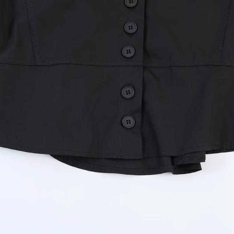 Damen gekürzte Blusenjacke mit durchgehender Knopfleiste und Hemdkragen Nord Taschen