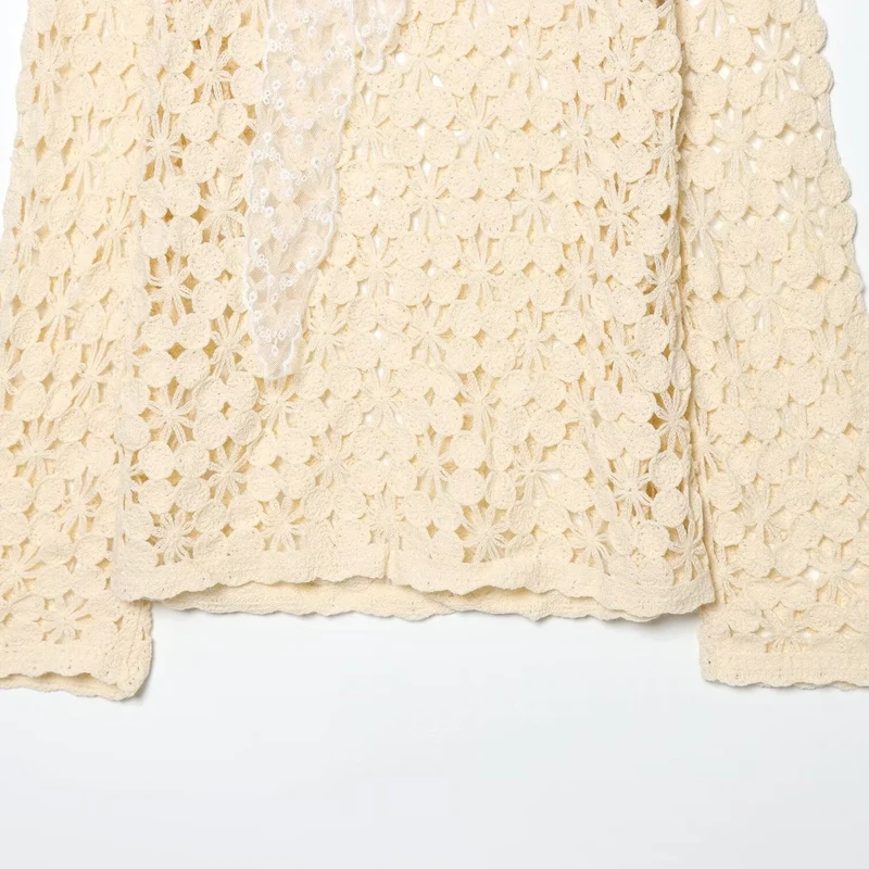 Damen gehäkelter Floralpullover mit Rundhalsausschnitt und Ajourmuster Nord Taschen