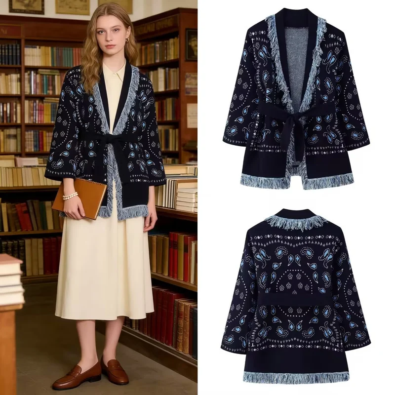 Damen Fransen-Strickjacke mit Paisley-Jacquard, Taillengürtel und offener Kimono-Silhouette Nord Taschen