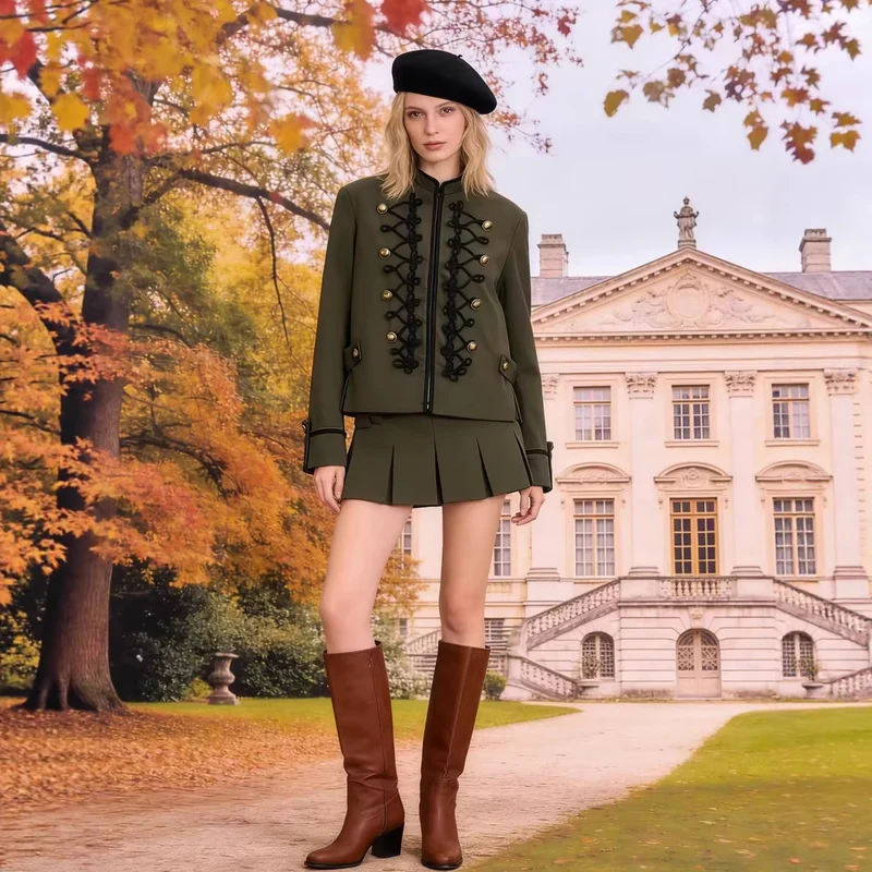 Damen Kurzjacke im Militärstil mit Zierkordeln und Stehkragen Nord Taschen