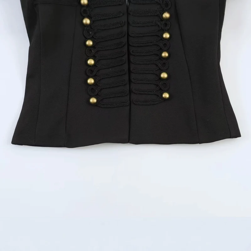 Damen Kurzjacke im militärischen Stil mit Stehkragen und Zierfrosch-Detail Nord Taschen