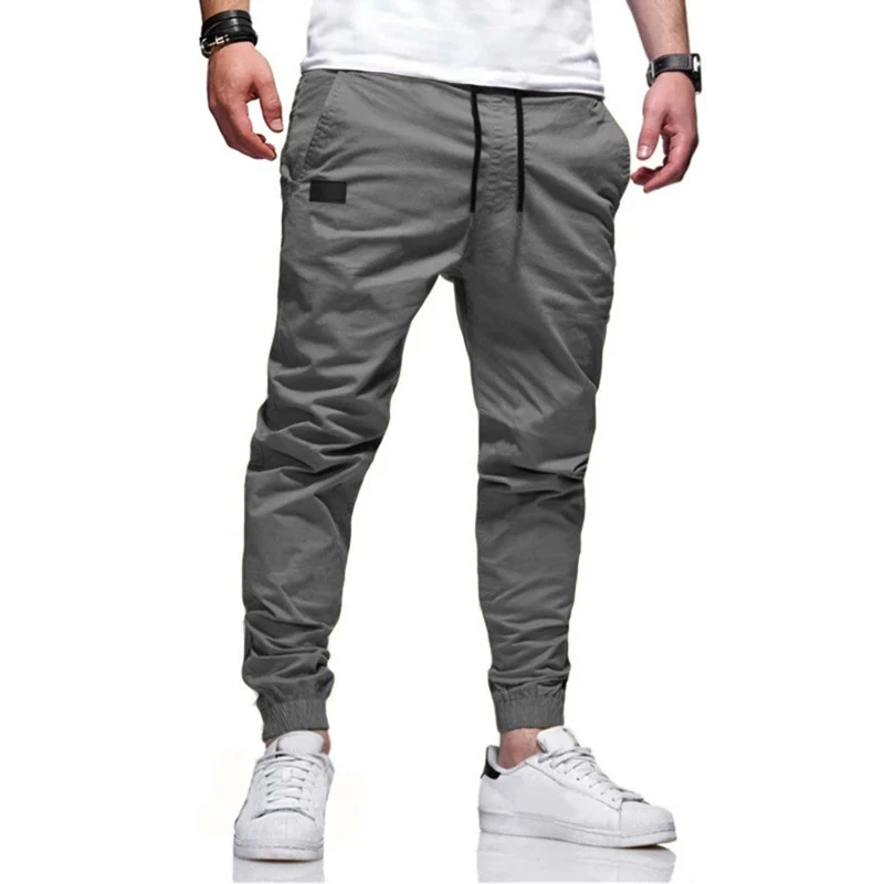 Herren urbaner tapered Twill-Jogger mit elastischem Knöchelabschluss Kordelbund und diskreter Utility-Tasche Nord Taschen