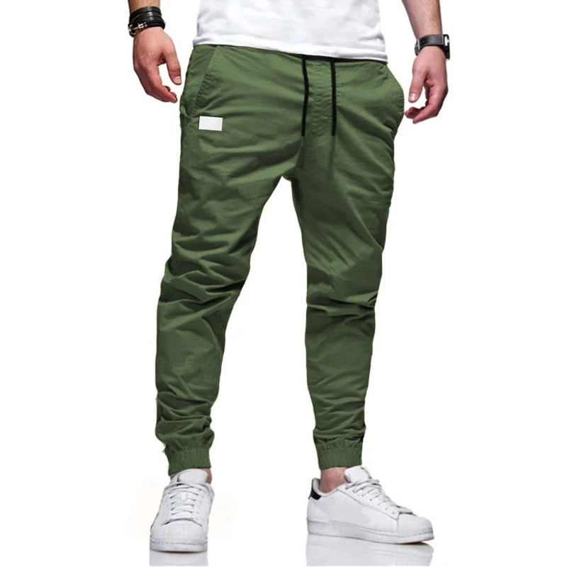 Herren urbaner tapered Twill-Jogger mit elastischem Knöchelabschluss Kordelbund und diskreter Utility-Tasche Nord Taschen
