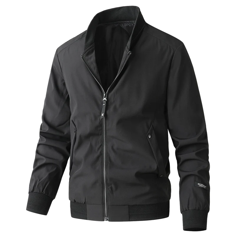 Herren Minimalistische Bomberjacke aus technischem Nylon mit Stehkragen und Rippbündchen Nord Taschen