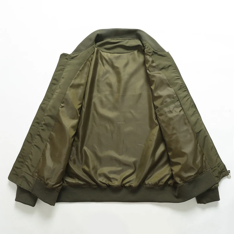 Herren Leichter urbaner Bomber mit Stehkragen, Reißverschluss-Ärmeltasche und Rippbündchen Nord Taschen