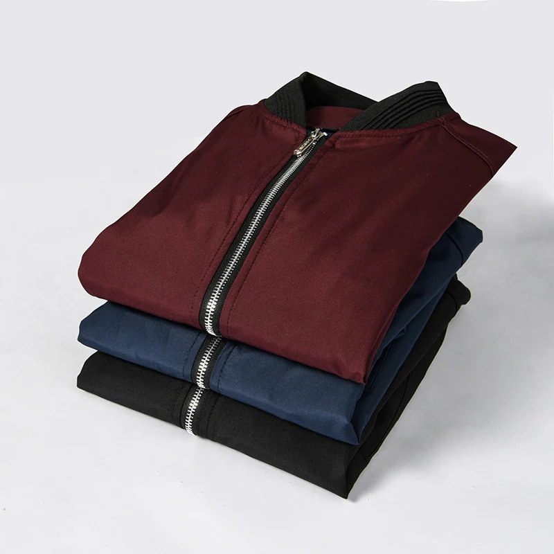 Herren Leichter Nylon-Bomber mit Ärmeltasche und gerippten Bündchen Nord Taschen