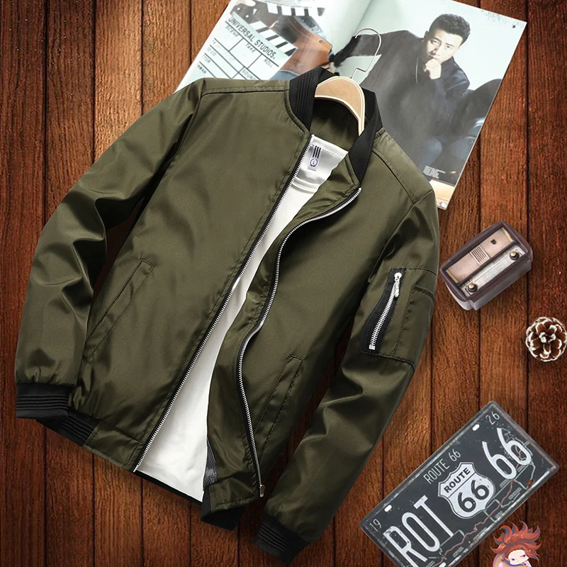 Herren Leichter Nylon-Bomber mit Ärmeltasche und gerippten Bündchen Nord Taschen