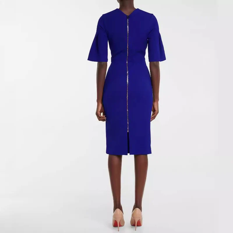 Damen Figurbetontes Midikleid mit Trompetenärmeln und Rundhalsausschnitt Nord Taschen