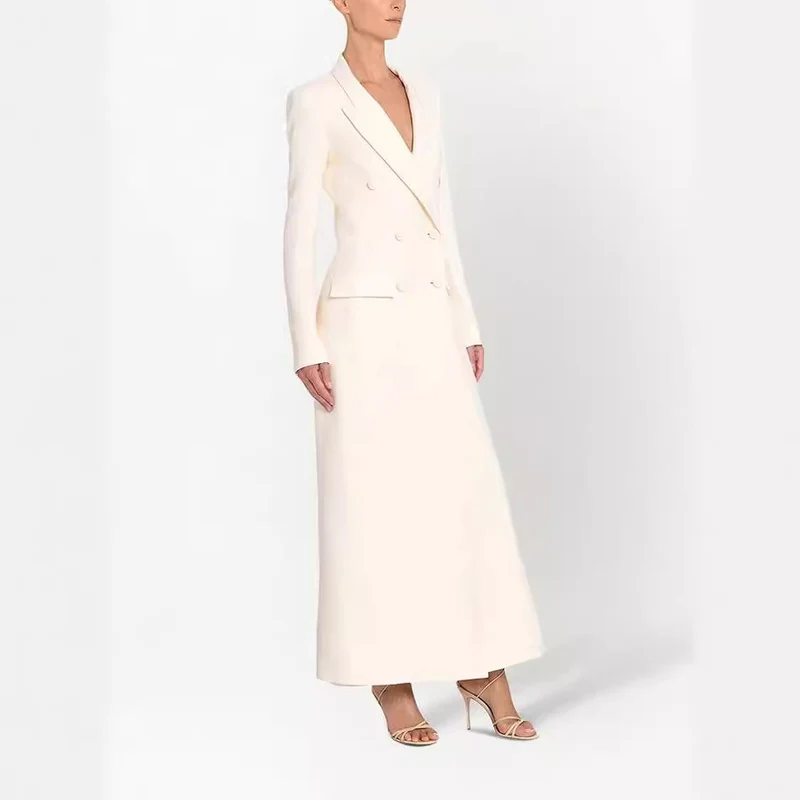 Damen Maxikleid im Blazer‑Stil mit Doppelreiher Nord Taschen